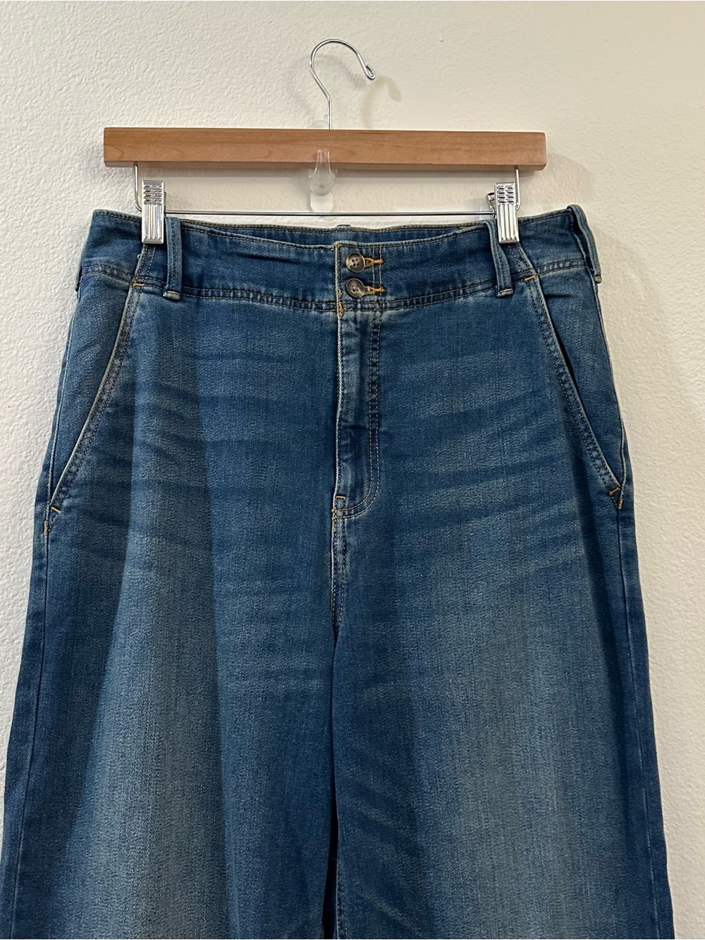 Anthropologie Pilcro Women's Eventide Trouser High-Rise Wide-Leg Jeans Size 31 - Picture 3 of 13